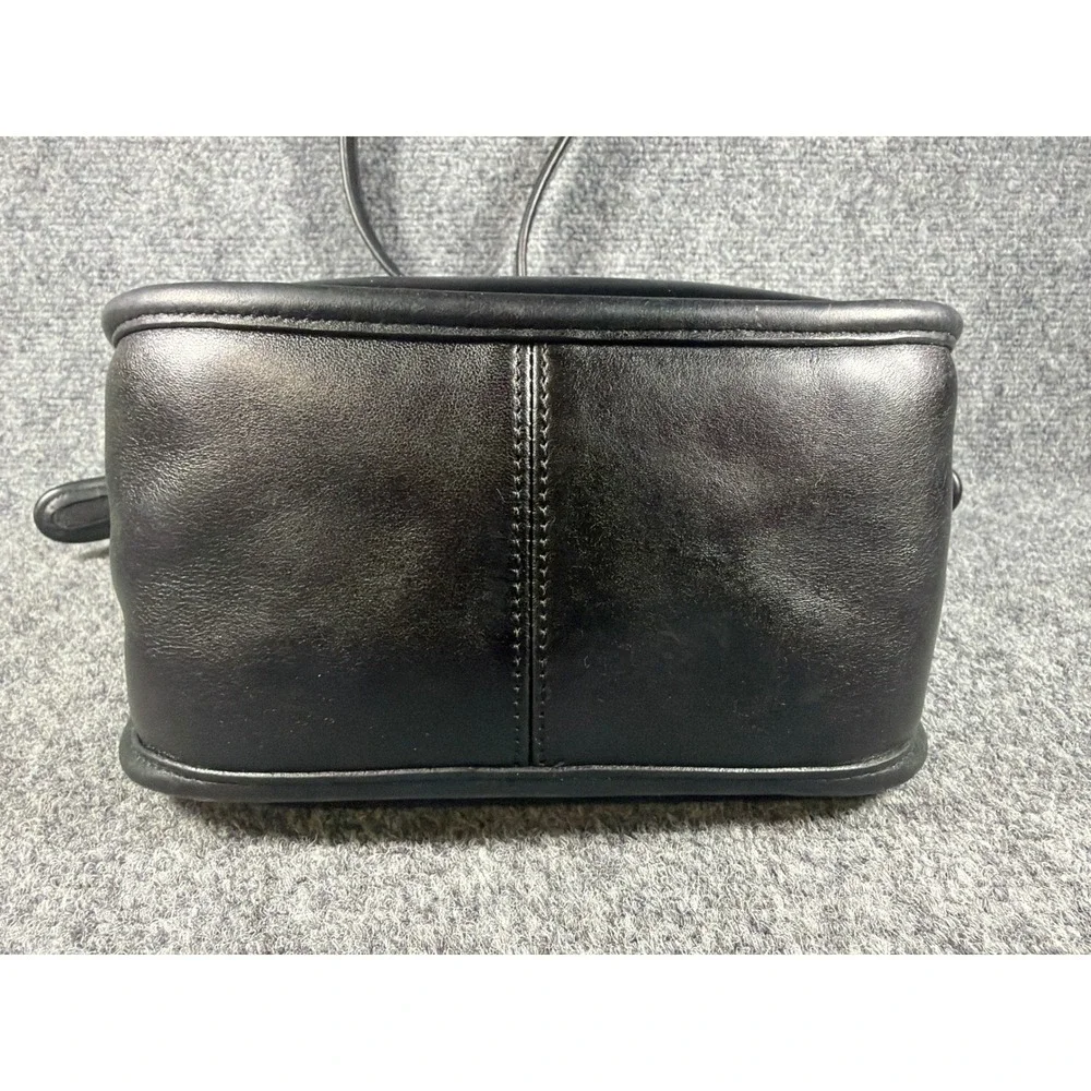 Vintage Coach Janice Legacy Bag Black Leather Brass Hardware  H7U-9950  Dust bag